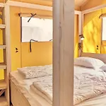 Glamping The Vosges Luxusní stan